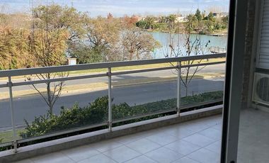 Departamento cuatro ambientes en venta, Santa Barbara, Complejo Pradera