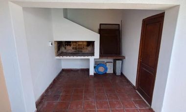 Casa en venta - 4 Dormitorios 2 Baños - Cochera - 312Mts2 - Venado Tuerto, General López, Santa Fe
