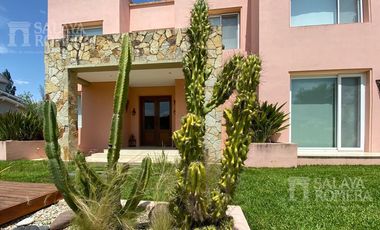Casa en Alquiler en Isla Santa Monica