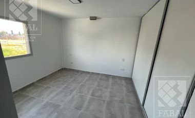 Casa venta Confluencia Rural, 3 dormitorios (suite), 3 baños, 2 cocheras y jardín