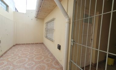 Dúplex en Alquiler en Villa Primera