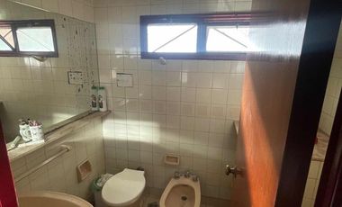 Casa en venta - 8 Dormitorios 6 Baños - Cochera - 1.200Mts2 - Pilar