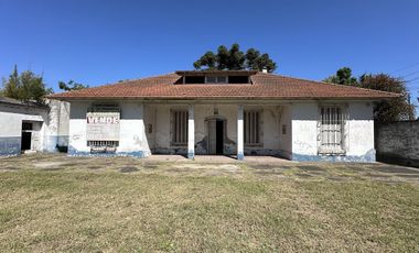 3 lotes juntos o separados. 1470m2