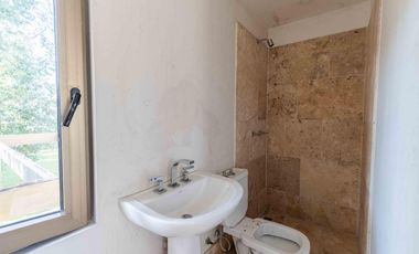 Casa en venta en Highland Park a estrenar por el reconocido arquitecto Pablo Sanchez Elias!!!
