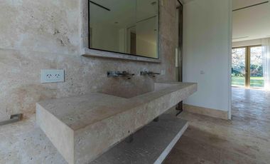 Casa en venta en Highland Park a estrenar por el reconocido arquitecto Pablo Sanchez Elias!!!