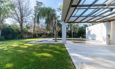 Casa en venta en Highland Park a estrenar por el reconocido arquitecto Pablo Sanchez Elias!!!