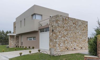 Casa 4 amb Barrio Privado TIERRAS DEL MAR - Mar Del Plata