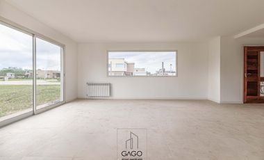 Casa 4 amb Barrio Privado TIERRAS DEL MAR - Mar Del Plata