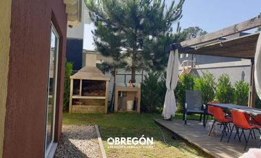 Casa en alquiler para 6 personas en zona residencial de Pinamar con jacuzzi