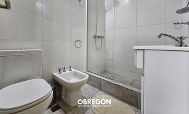 Casa en alquiler para 6 personas en zona residencial de Pinamar con jacuzzi