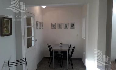 Venta - PH con entrada independiente, 4 Ambientes, Patio - Vicente López, Zona Norte