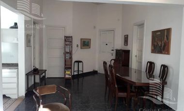 Venta - PH con entrada independiente, 4 Ambientes, Patio - Vicente López, Zona Norte