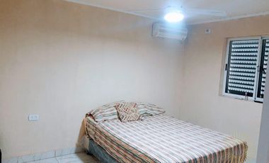 Bella casa, nueva y con amplio terreno en  San Benito-  E. R
