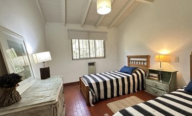 Descubre tu hogar ideal en La Araucaria? Venta quinta- Lobos