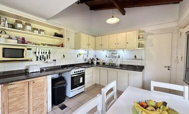 Descubre tu hogar ideal en La Araucaria? Venta quinta- Lobos