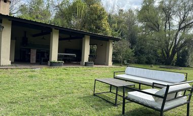 Descubre tu hogar ideal en La Araucaria? Venta quinta- Lobos