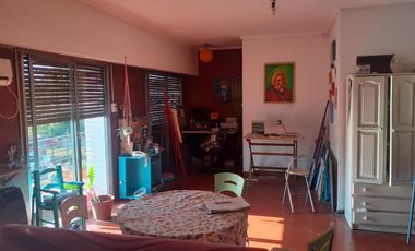 Casa - Claypole