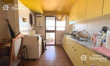 Departamento 3 Amb con Balcon al Frente, a Mts de Av. Maipu