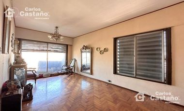 Departamento 3 Amb con Balcon al Frente, a Mts de Av. Maipu