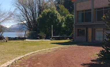 Casa en venta - 9 Dormitorios 10 Baños - 3.000Mts2 - San Martín de Los Andes