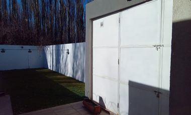 Duplex barrio Perticone,  Centenario