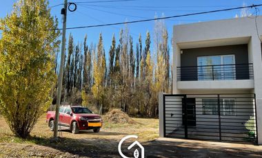 Duplex barrio Perticone,  Centenario
