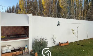 Duplex barrio Perticone,  Centenario