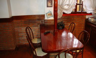 Chalet en Venta - 4 amb. - Quincho y Pileta - Ramos Mejia