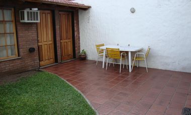 Chalet en Venta - 4 amb. - Quincho y Pileta - Ramos Mejia