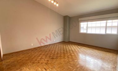 Casa en venta en Lomas del Sol , cerca de interlomas , huixquilucan
