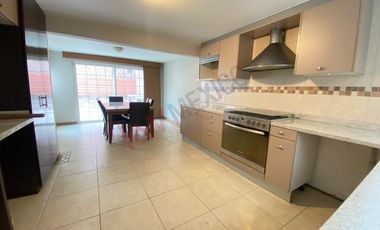 Casa en venta en Lomas del Sol , cerca de interlomas , huixquilucan