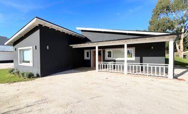 Casa en Alquiler - Barrio Ecuestre Lote 156 de Costa Esmeralda - frente a la cancha de Polo