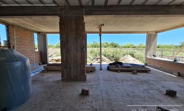Casa 5 ambientes en obra en venta en Puerto Nizuc - Guillermo Hudson - Financiación