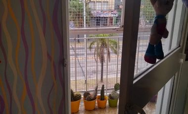 Departamento en  muy buen estado, vista a Avenida Mitre
