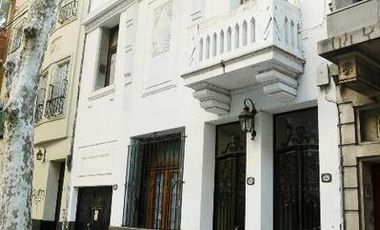 Duplex con Terraza Propia 3 habitaciones Impecable