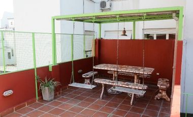 Duplex con Terraza Propia 3 habitaciones Impecable