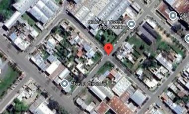 Casa en venta -3 dormitorios 3 baños - patio parrilla - 325 mts2 - Chivilcoy