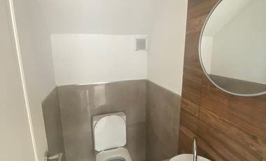 Casa 4 amb. 125m². 2 Cocheras. Los Pinares.