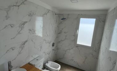 Casa en Venta Barrio San Sebastián Area 8