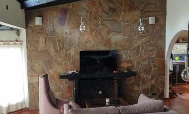 CASA EN SAN VICENTE