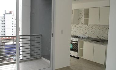 Excelente departamento de 2 ambientes actualmente alquilado.  L. de Zamora.-