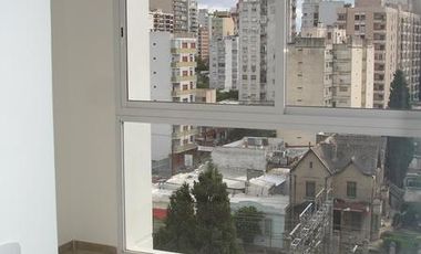 Excelente departamento de 2 ambientes actualmente alquilado.  L. de Zamora.-