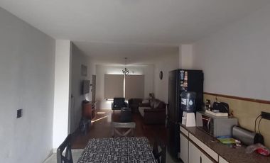 Casa - Luis Guillon