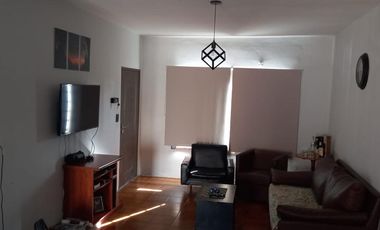 Casa - Luis Guillon