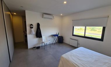 Venta de casa 4 dormitorios con pileta en San Eduardo - Pilar