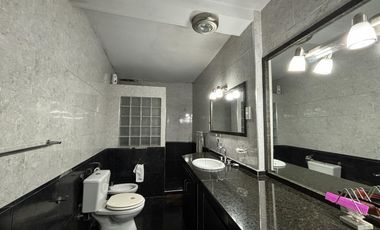 Venta Casa 4 ambientes más departamento 2 ambientes en terraza, lote propio!!