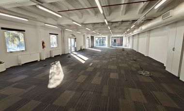 Oficina en Dique IV Puerto Madero lista para entrar