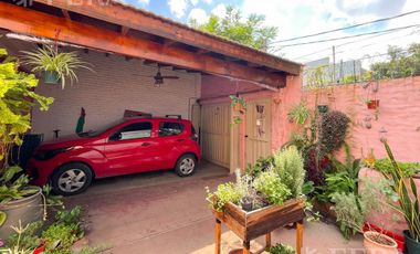 Venta casa 2 ambientes con cochera en Wilde