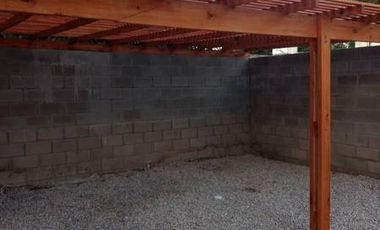 VENTA DUPLEX 2 DORM. EN BARRIO LOS JAZMINES