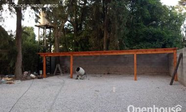 VENTA DUPLEX 2 DORM. EN BARRIO LOS JAZMINES